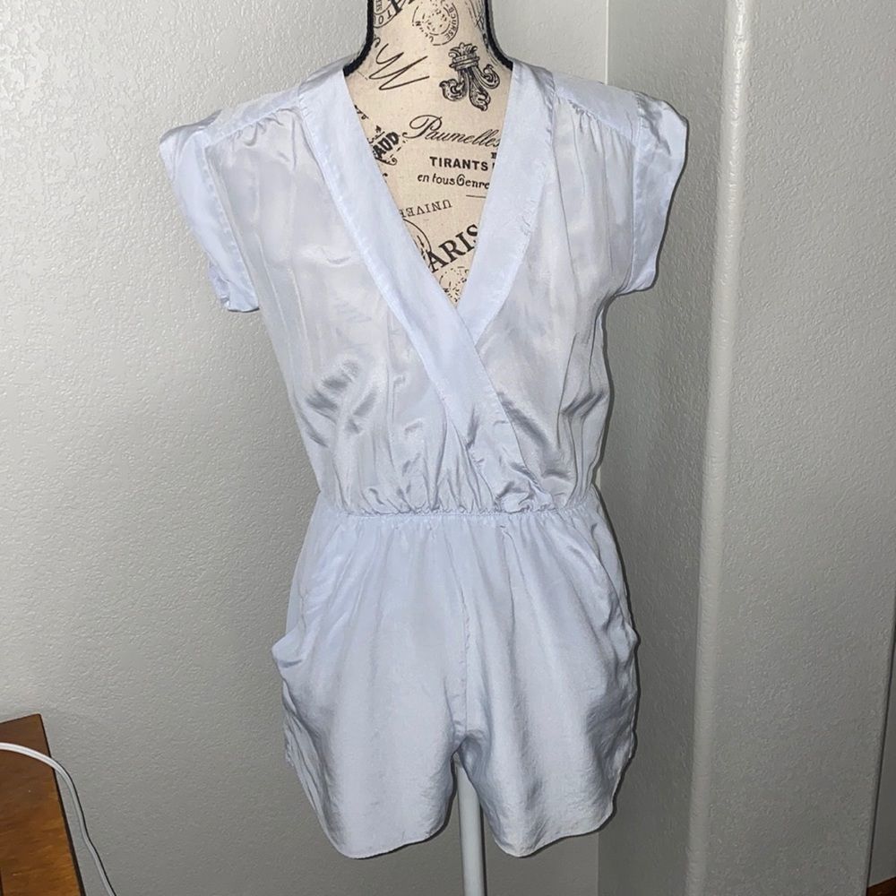 Babaton White Silk-Look V-Neck Romper